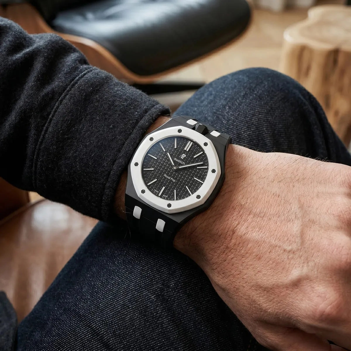 Swatch X AP Royal pop - Black